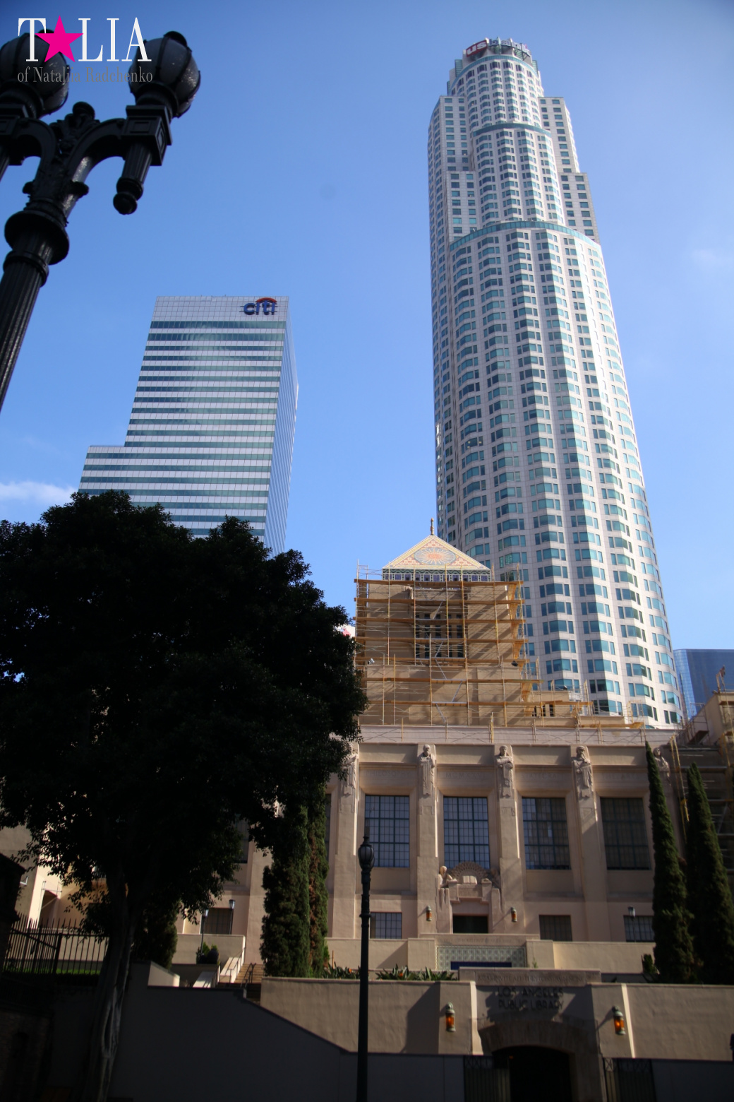 Даунтаун Лос Анджелеса + Знак LAX (Калифорния)